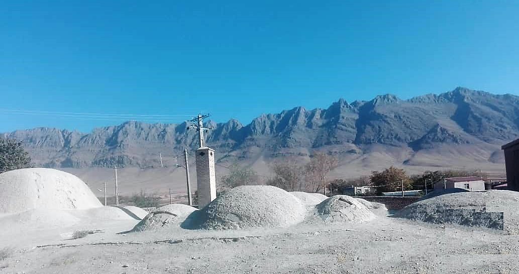 حمام تاریخی روستای لکان خمین مرمت و اندود شد